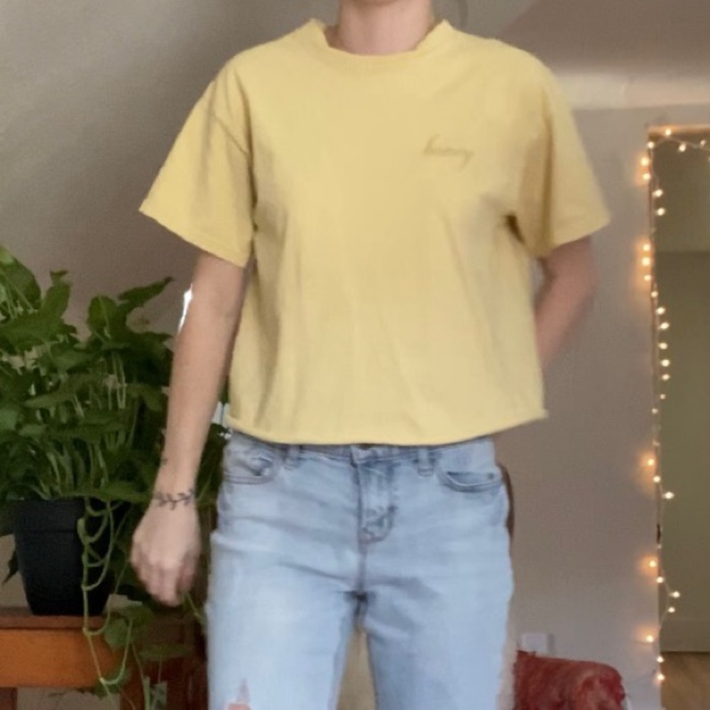 Brandy Melville ‘Honey’ Tee